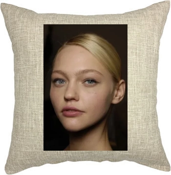 Sasha Pivovarova Pillow