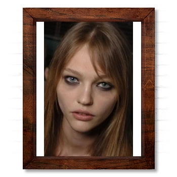 Sasha Pivovarova 14x17