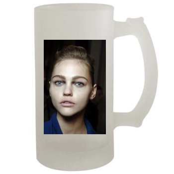 Sasha Pivovarova 16oz Frosted Beer Stein