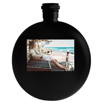 Sasha Pivovarova Round Flask