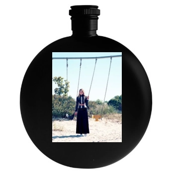 Sasha Pivovarova Round Flask