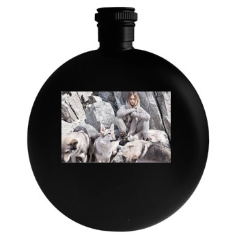 Sasha Pivovarova Round Flask