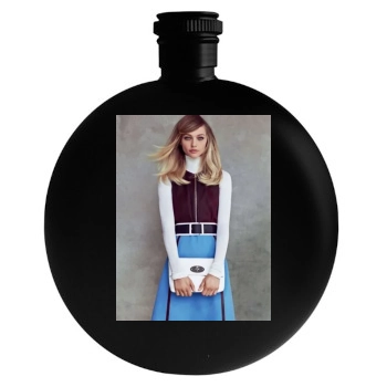 Sasha Pivovarova Round Flask