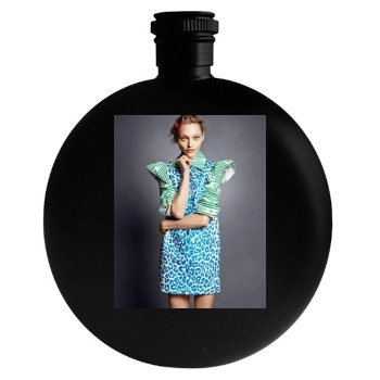 Sasha Pivovarova Round Flask