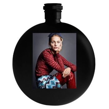 Sasha Pivovarova Round Flask