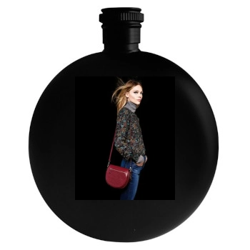 Sasha Pivovarova Round Flask