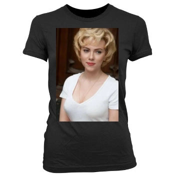 Scarlett Johansson Women's Junior Cut Crewneck T-Shirt