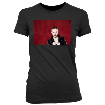 Scarlett Johansson Women's Junior Cut Crewneck T-Shirt