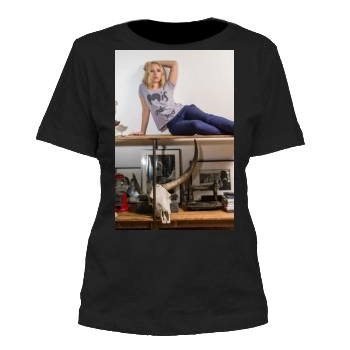 Scarlett Johansson Women's Cut T-Shirt