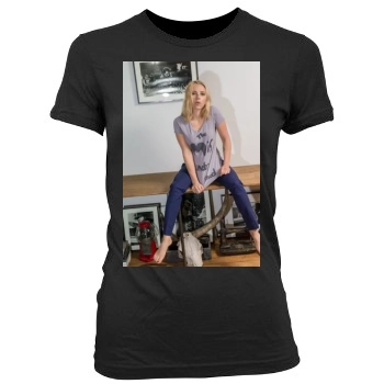 Scarlett Johansson Women's Junior Cut Crewneck T-Shirt