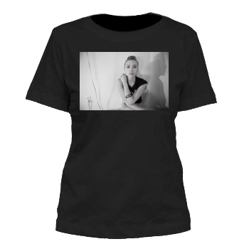 Scarlett Johansson Women's Cut T-Shirt