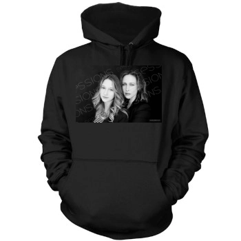 Taissa Farmiga Mens Pullover Hoodie Sweatshirt