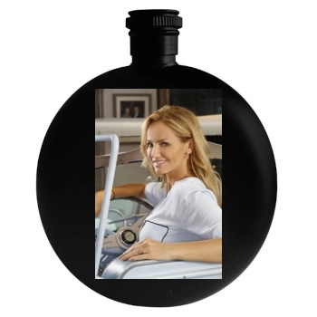 Adriana Karembeu Round Flask