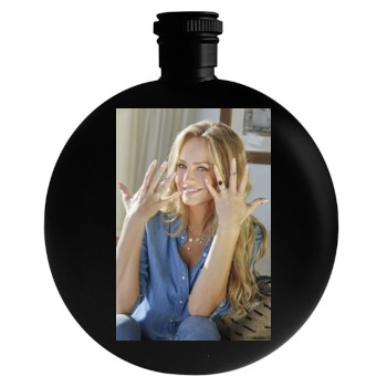 Adriana Karembeu Round Flask