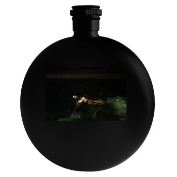 Alejandra Guilmant Round Flask