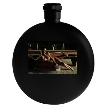 Alejandra Guilmant Round Flask