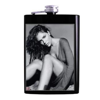 Alyssa Milano Hip Flask