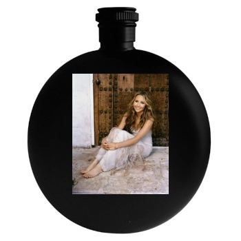 Amanda Bynes Round Flask