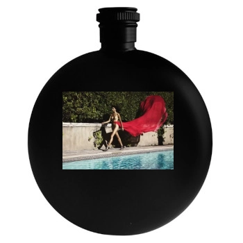 Amanda Pizziconi Round Flask