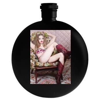 Amanda Seyfried Round Flask