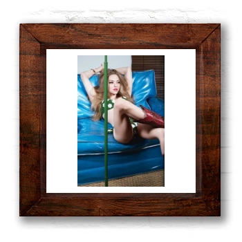 Amanda Seyfried 6x6