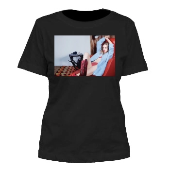 Amanda Seyfried Women's Cut T-Shirt