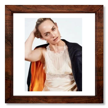 Amber Valletta 12x12