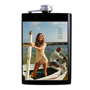 Ariadne Artiles Hip Flask