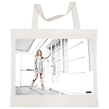 Arielle Kebbel Tote