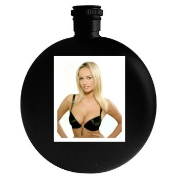 Adriana Karembeu Round Flask