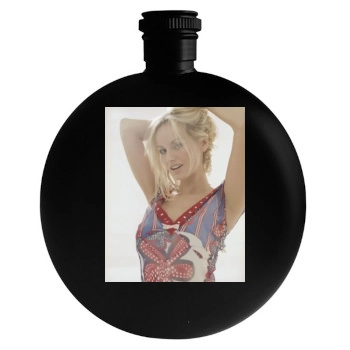 Adriana Karembeu Round Flask