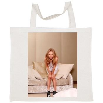 Amanda Seyfried Tote