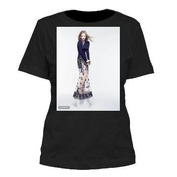 Amanda Seyfried Women's Cut T-Shirt