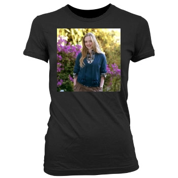 Amanda Seyfried Women's Junior Cut Crewneck T-Shirt