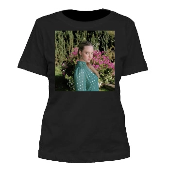 Amanda Seyfried Women's Cut T-Shirt