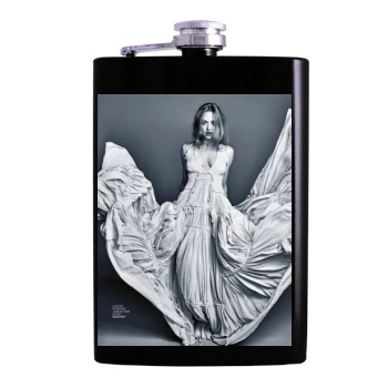 Amanda Seyfried Hip Flask