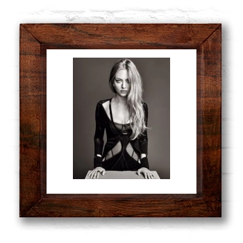 Amanda Seyfried 6x6