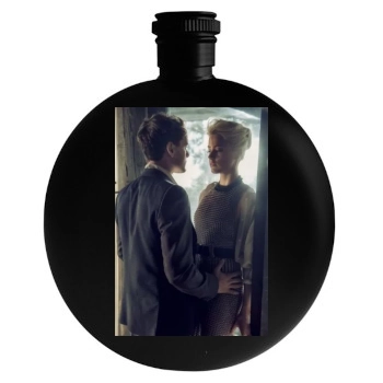 Amber Heard Round Flask