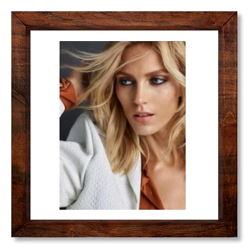 Anja Rubik 12x12