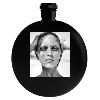 Anja Rubik Round Flask