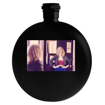 AnnaSophia Robb Round Flask