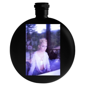 AnnaSophia Robb Round Flask