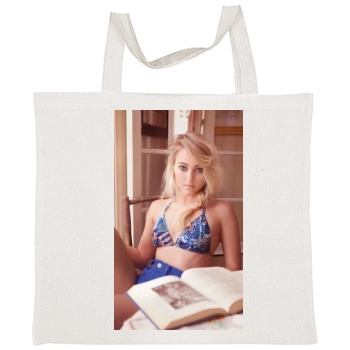 AnnaSophia Robb Tote