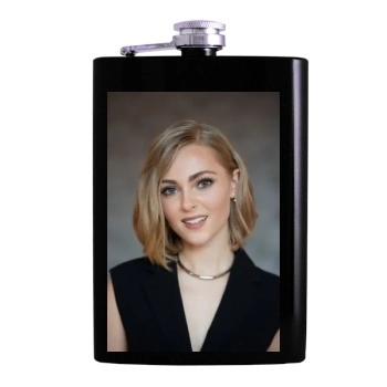 AnnaSophia Robb Hip Flask