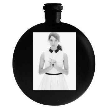 Aubrey Plaza Round Flask