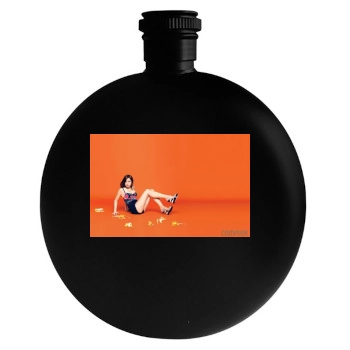 Aubrey Plaza Round Flask