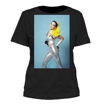 Aubrey Plaza Women's Cut T-Shirt