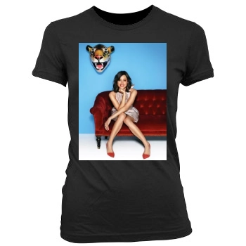 Aubrey Plaza Women's Junior Cut Crewneck T-Shirt