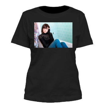 Aubrey Plaza Women's Cut T-Shirt