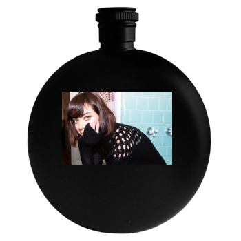 Aubrey Plaza Round Flask